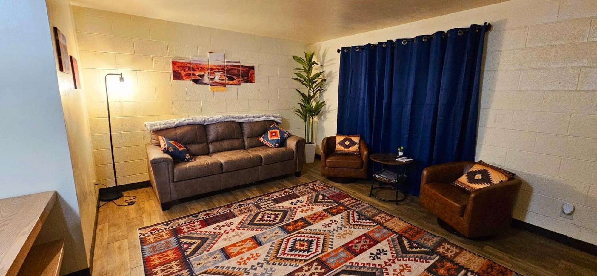 1bd, King, Brkfst, Large Tvs, Wd, Sleeps 4, Bbq Holiday home